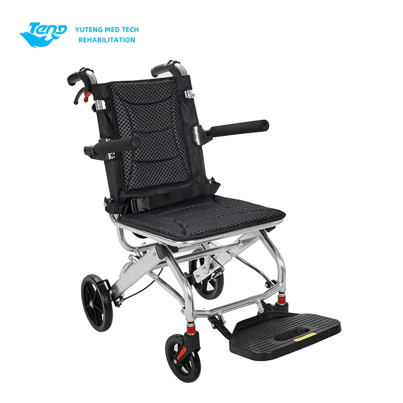 I benefici di una sedia a rotelle manuale leggera: mobilità, comfort e indipendenza